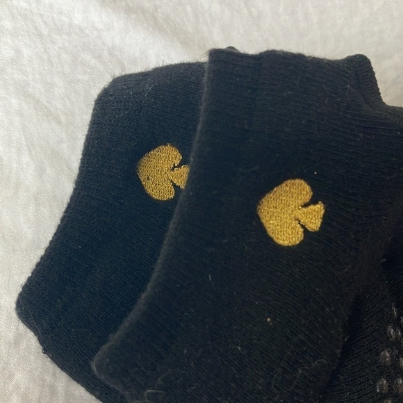 Kate Spade: 2 pair Black Barre Socks- grip bottom- open on top- one size - Picture 8 of 16